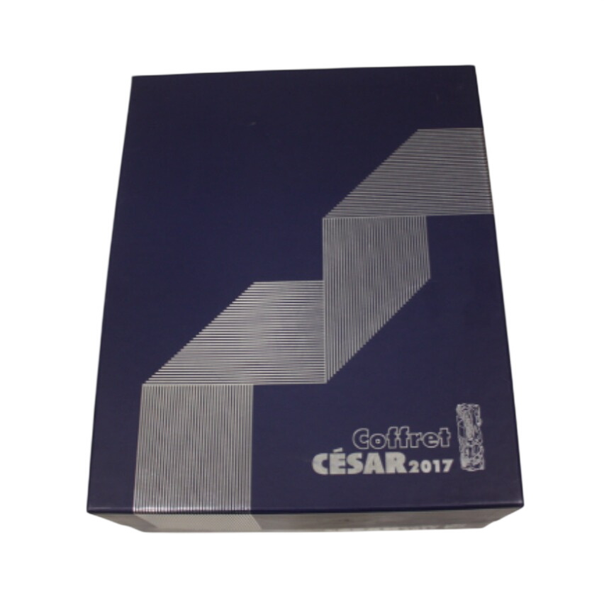 Acheter Coffret césar 2017 Bon état - 80,00 € Coffret césar 2017 Bon état - reconditionné disponible sur Label Emmaüs